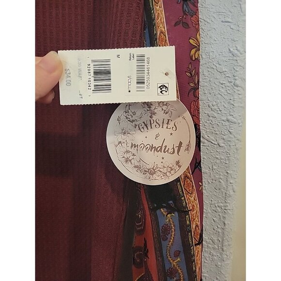 Gypsies And‎ Moondust Burgundy Waffle Knit Shirt With Boho Sleeves NWT Medium - Picture 3 of 7